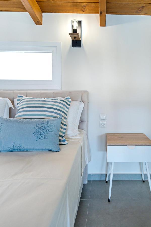 Philip Seafront Suite! Panormos  Экстерьер фото