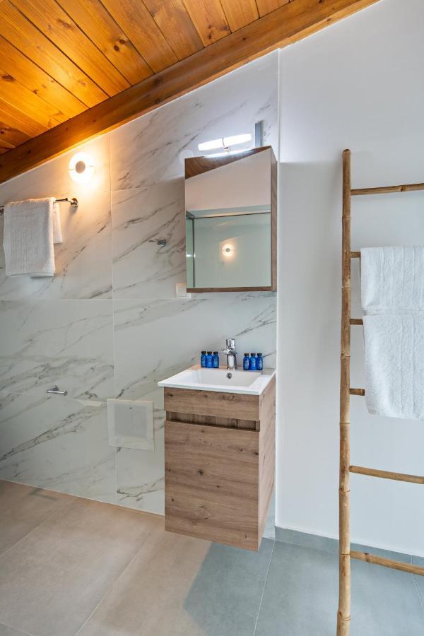 Philip Seafront Suite! Panormos  Экстерьер фото