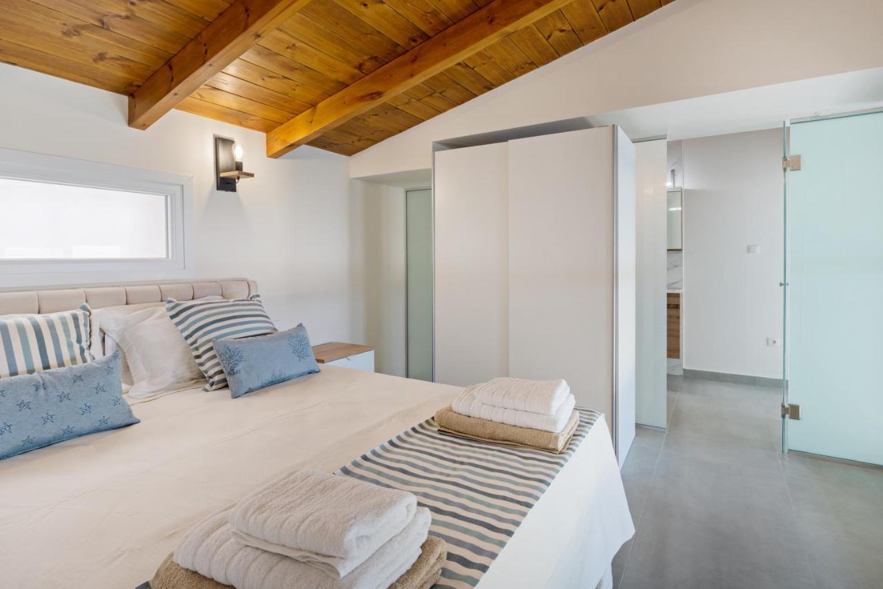 Philip Seafront Suite! Panormos  Экстерьер фото